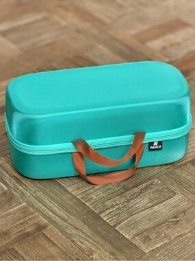 Dyson Dryer PALACE Turquoise Hard-Shell Garment Bag with Brown Handles